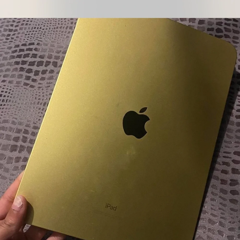 Apple Black and Yellow Tablet Sleek Design